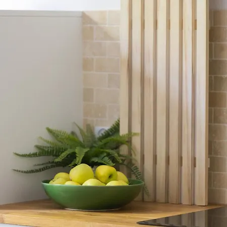 Cozy Near Royal Baths Park By Renters ורשה