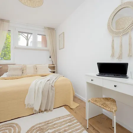 Cozy Near Royal Baths Park By Renters *
