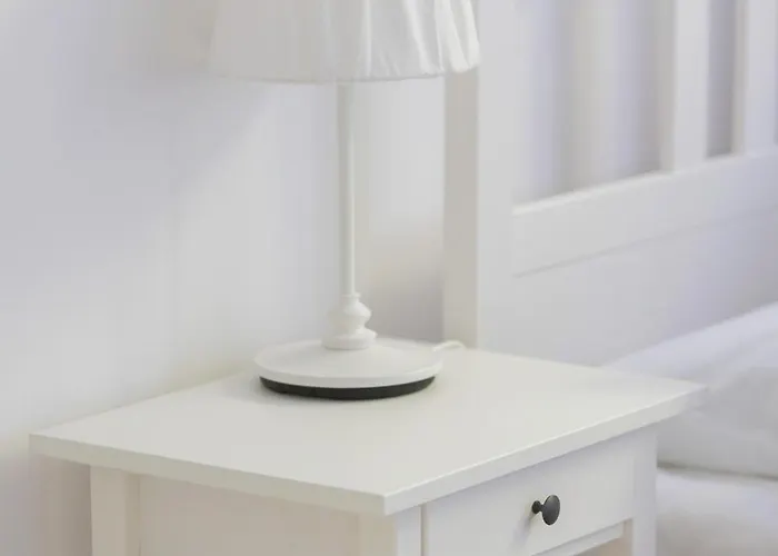 Apartament Cozy Near Royal Baths Park By Renters *