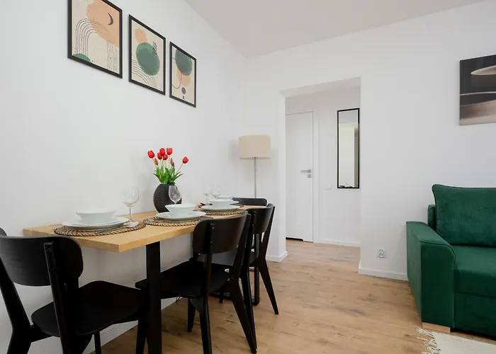 Apartament Cozy Near Royal Baths Park By Renters Warszawa