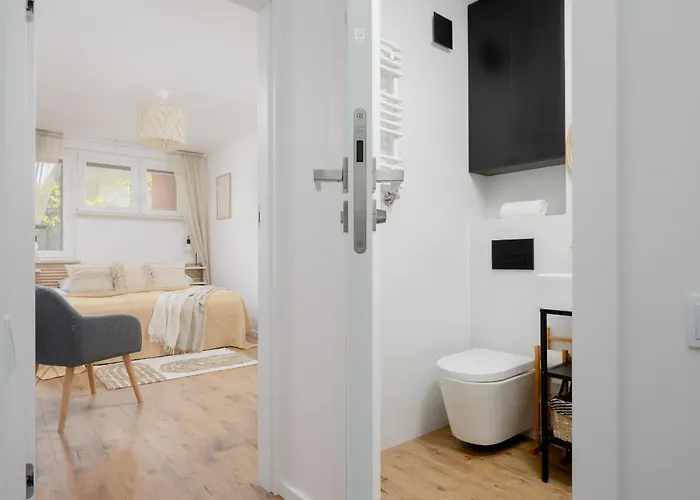 Cozy Near Royal Baths Park By Renters * Warszawa