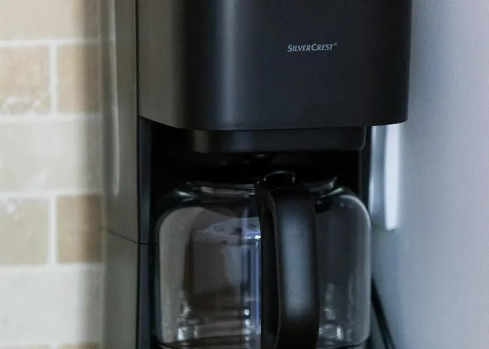 Cozy Near Royal Baths Park By Renters