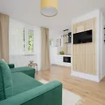 公寓 Cozy Near Royal Baths Park By Renters *