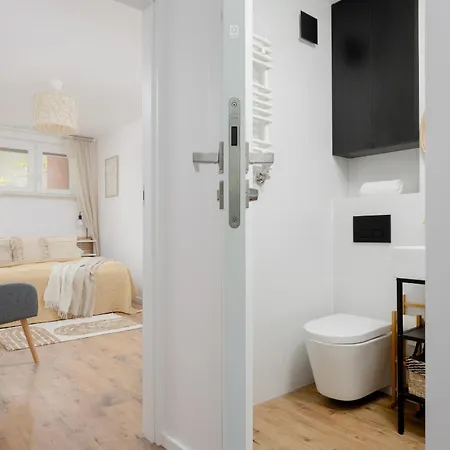 Cozy Near Royal Baths Park By Renters * Warszawa